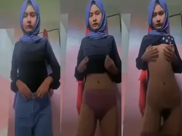 ABG Hijab Digoyang Hingga Basah